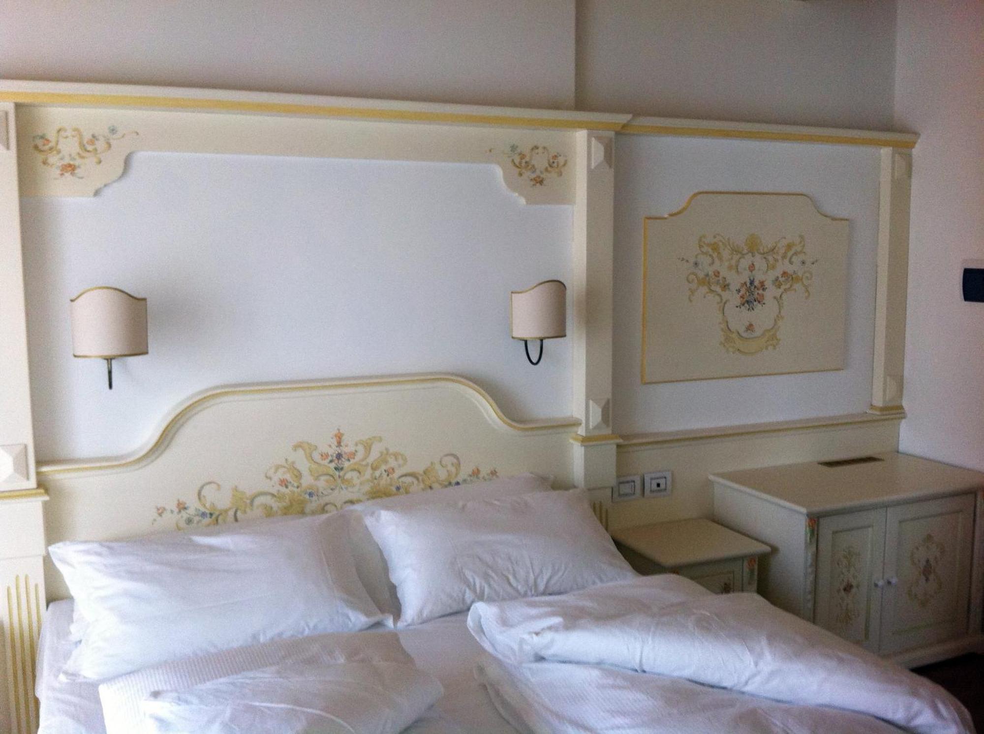 Relais Fior Di Bosco Aparthotel Folgaria Bagian luar foto