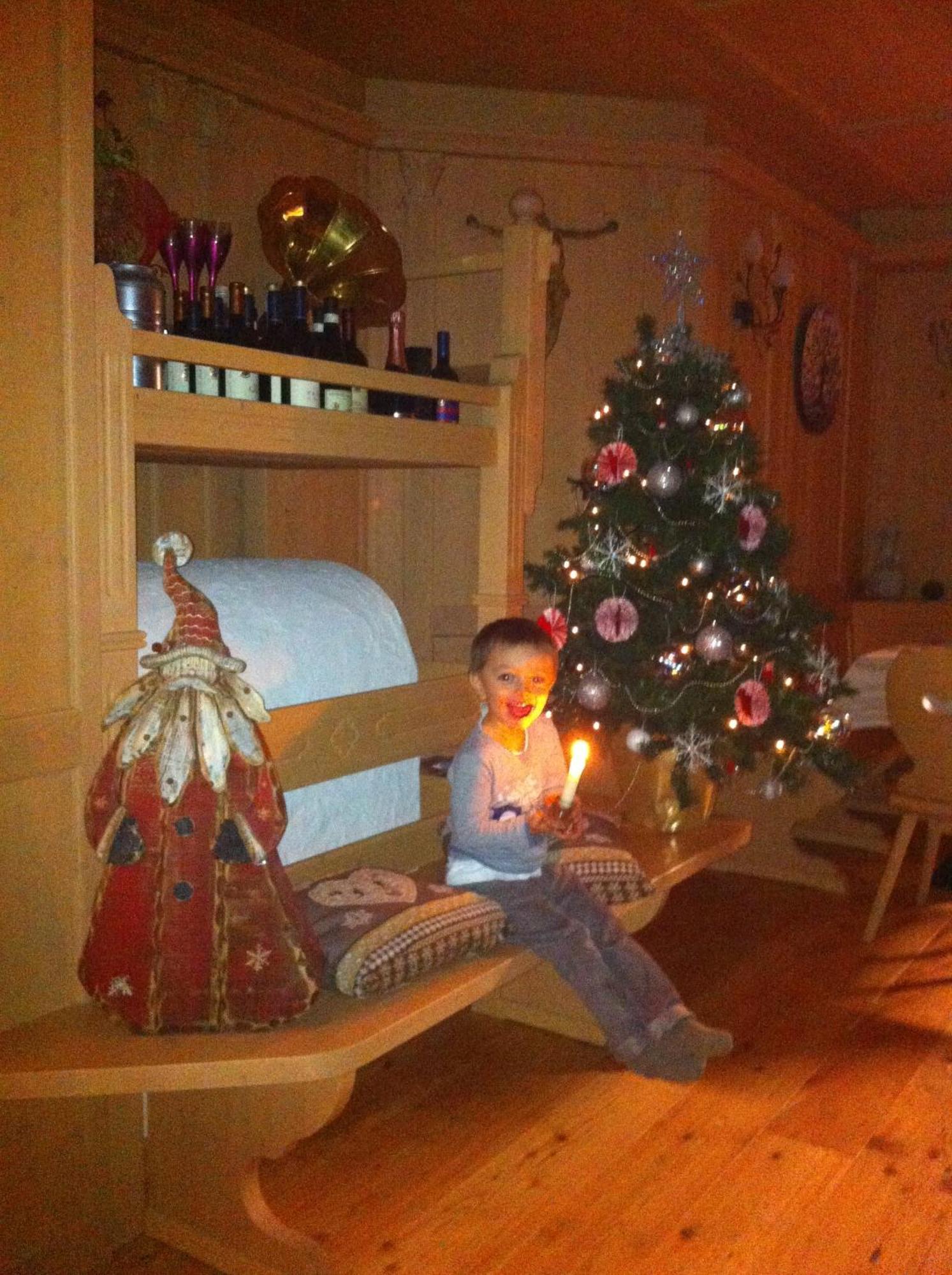 Relais Fior Di Bosco Aparthotel Folgaria Bagian luar foto