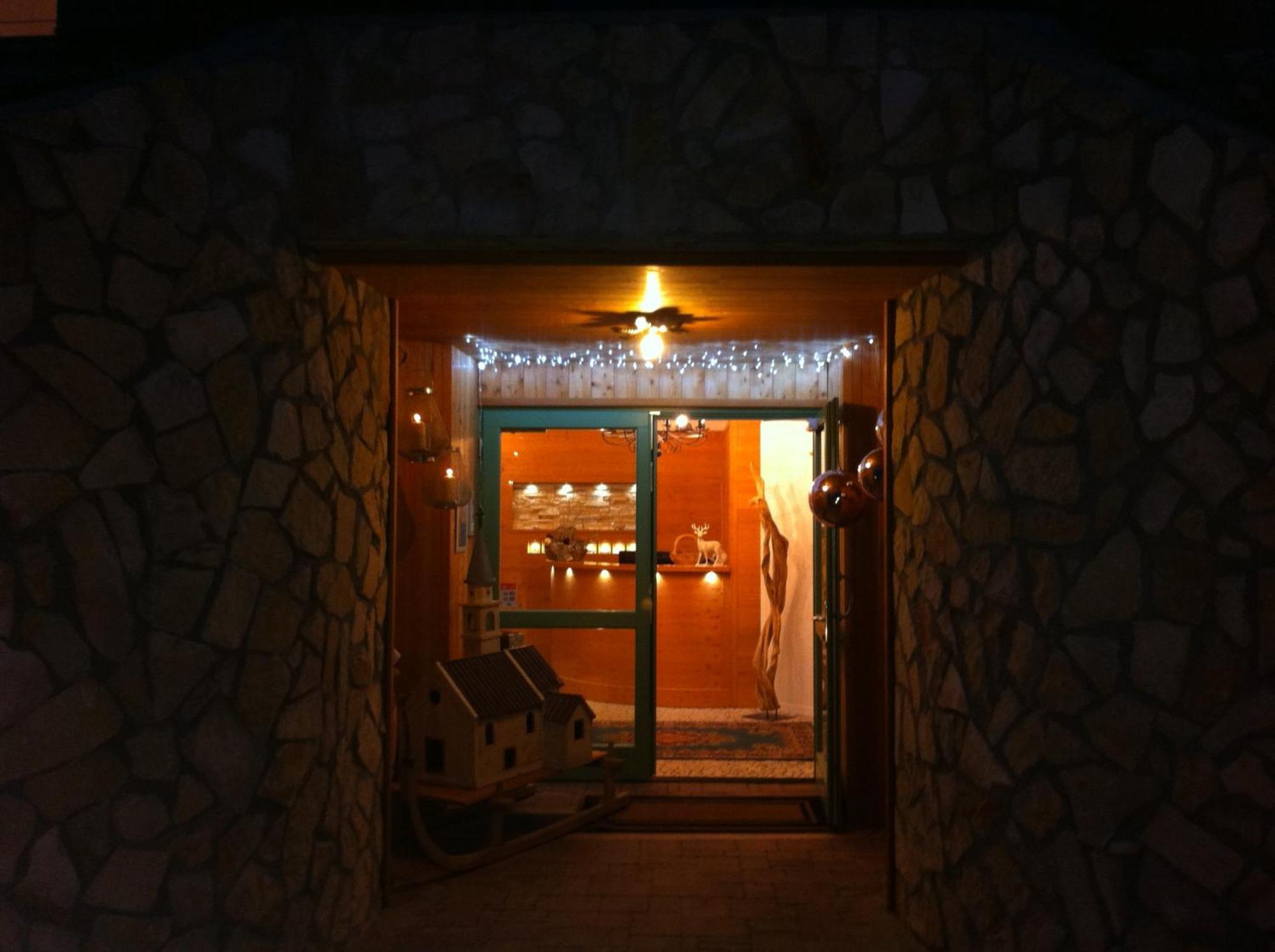 Relais Fior Di Bosco Aparthotel Folgaria Bagian luar foto